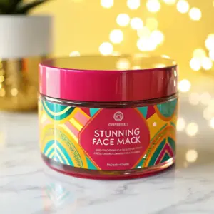 מסכת פנים או פילינג – מתי כל אחד באמת נחוץ