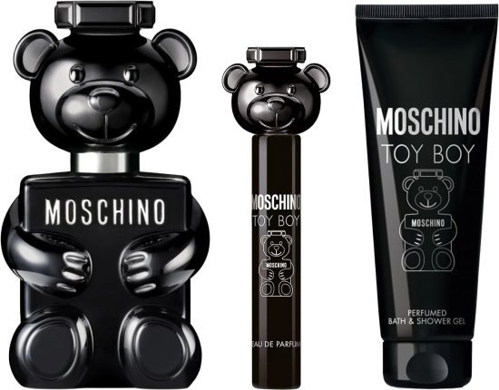 מארז בושם לגבר 100 מ''ל Moschino Toy Boy או דה פרפיום E.D.P + בושם 10 מ''ל + ג'ל רחצה 100 מ''ל