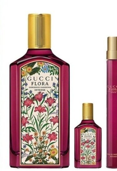 מארז בושם לאישה 100 מ''ל Gucci Flora Gorgeous Gardenia Intense  או דה פרפיום E.D.P + בושם 10 מ''ל + בושם 5 מ''ל